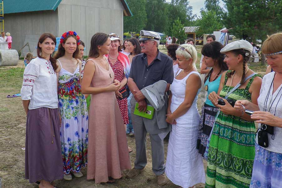 person_megre_dobraya_zemlya_2012_1